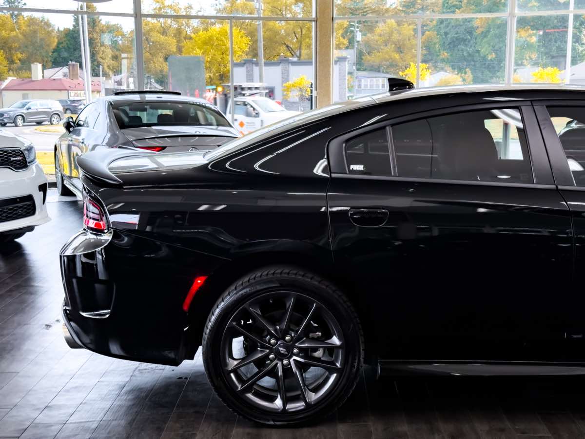 2022 Dodge Charger GT photo 12