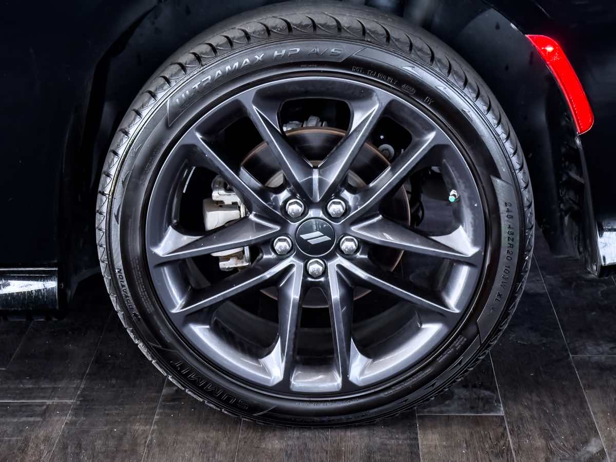 2022 Dodge Charger GT photo 17
