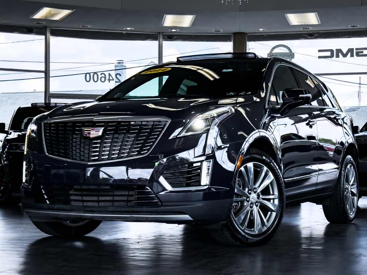 2024 Cadillac XT5 Premium Luxury photo 3