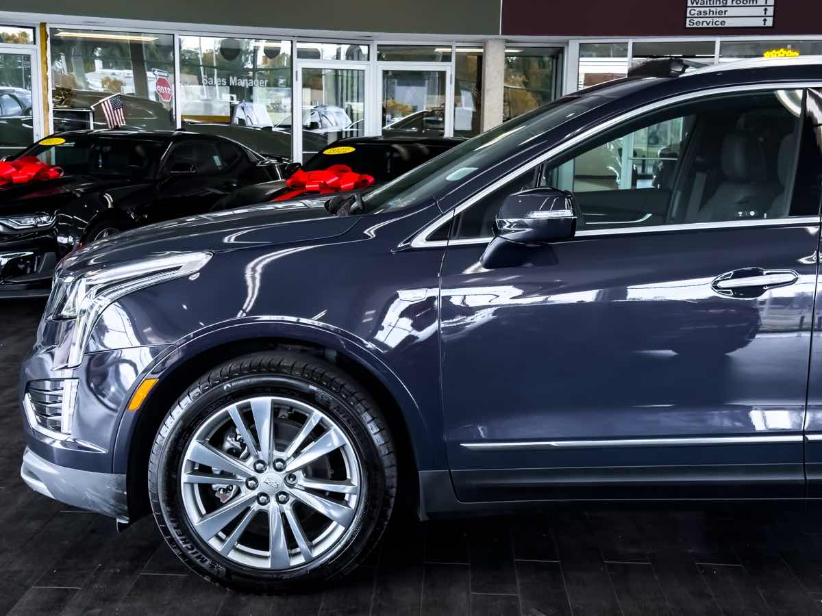 2024 Cadillac XT5 Premium Luxury photo 5