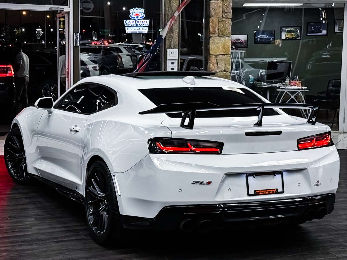 2017 Chevrolet Camaro ZL1 photo 8