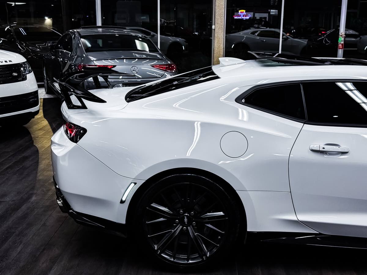 2017 Chevrolet Camaro ZL1 photo 12