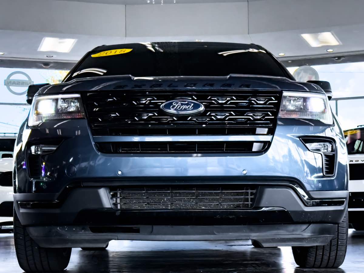 2018 Ford Explorer Sport photo 4
