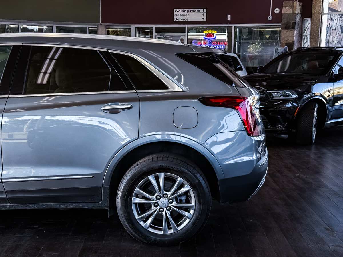 2022 Cadillac XT5 Premium Luxury photo 8