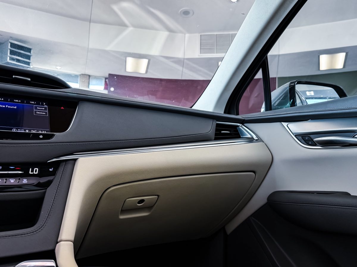 2022 Cadillac XT5 Premium Luxury photo 28