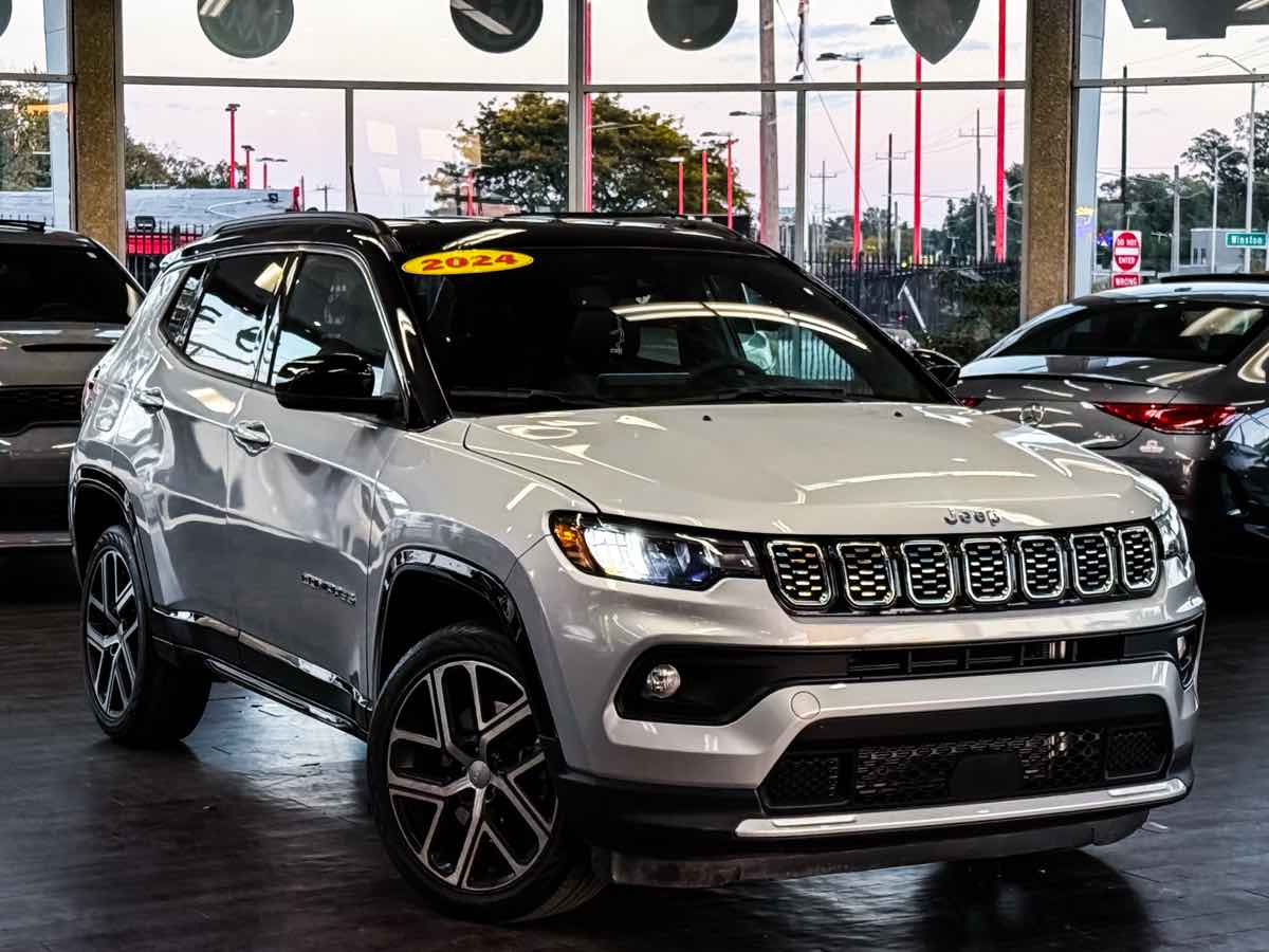 2024 Jeep Compass Limited photo 2