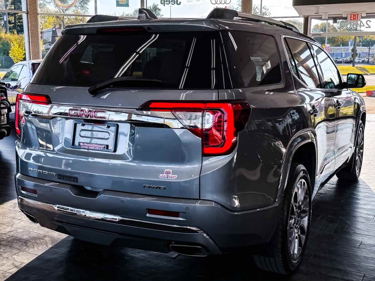 2023 Gmc Acadia Denali photo 7