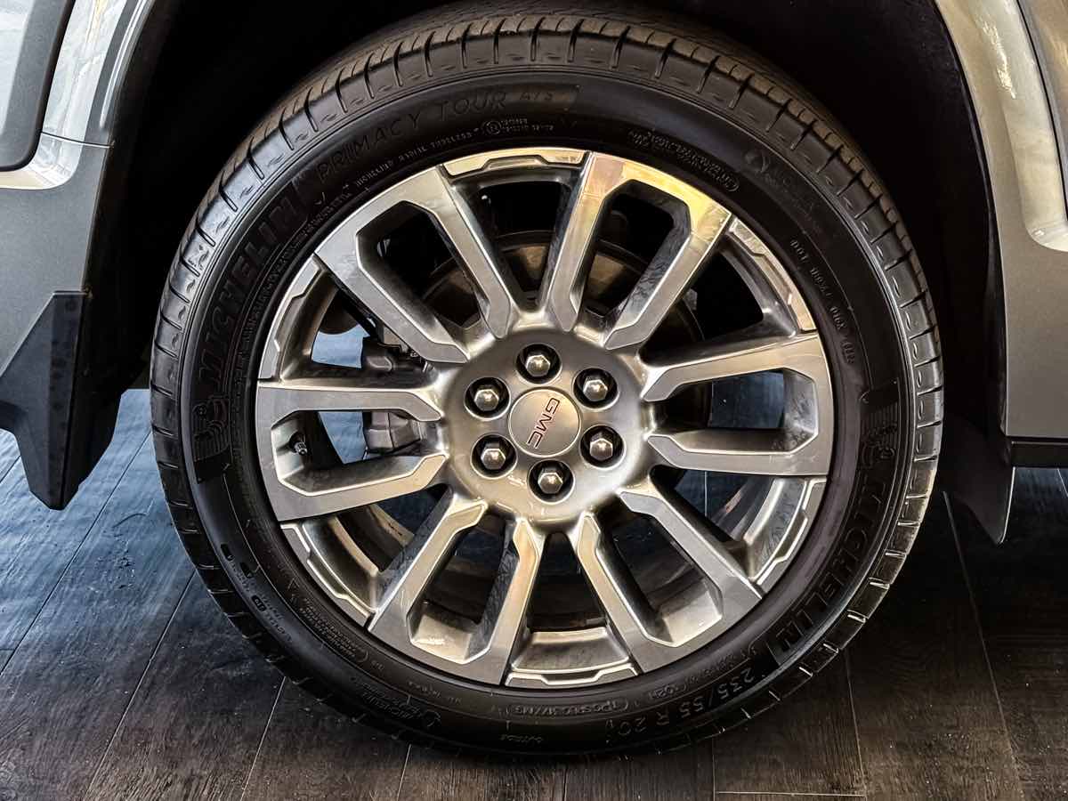 2023 Gmc Acadia Denali photo 14
