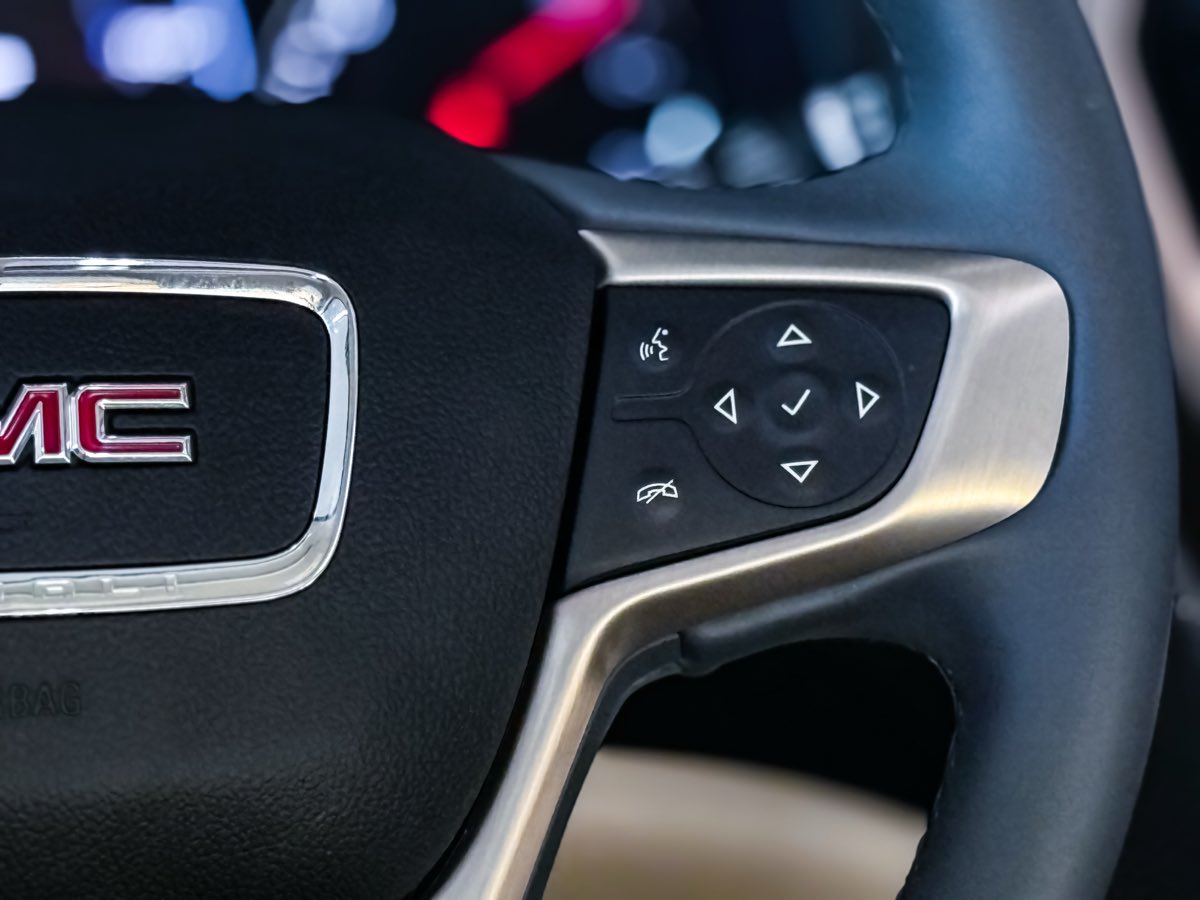 2023 Gmc Acadia Denali photo 30