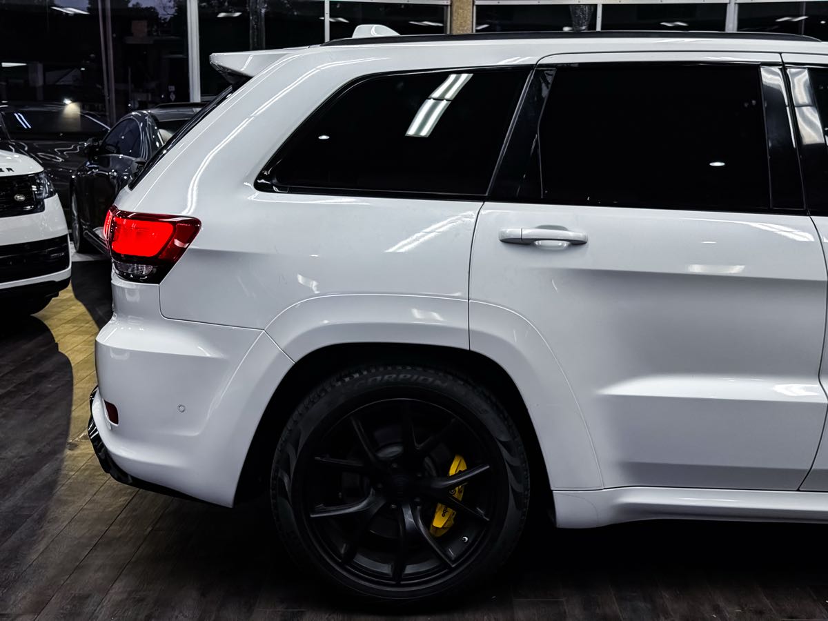 2021 Jeep Grand Cherokee Trackhawk photo 13