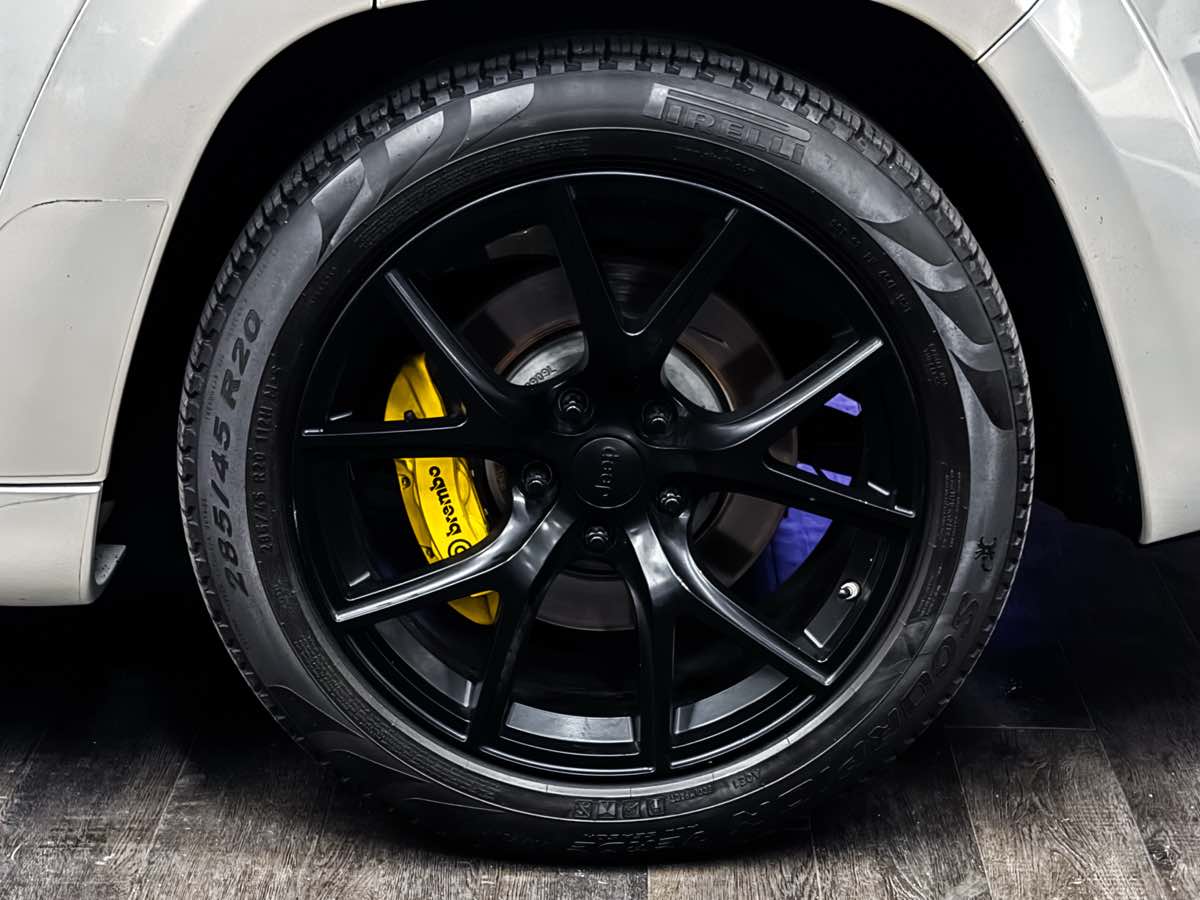2021 Jeep Grand Cherokee Trackhawk photo 19
