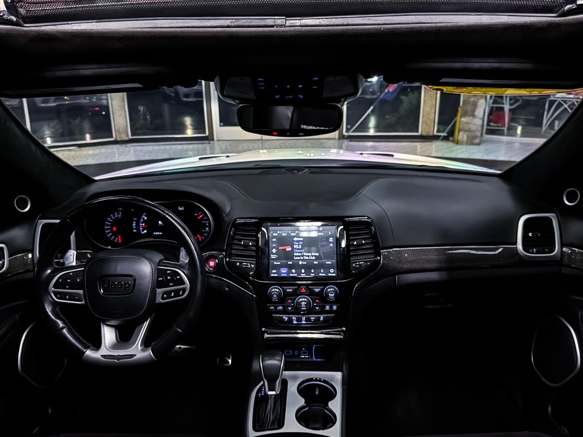 2021 Jeep Grand Cherokee Trackhawk photo 29