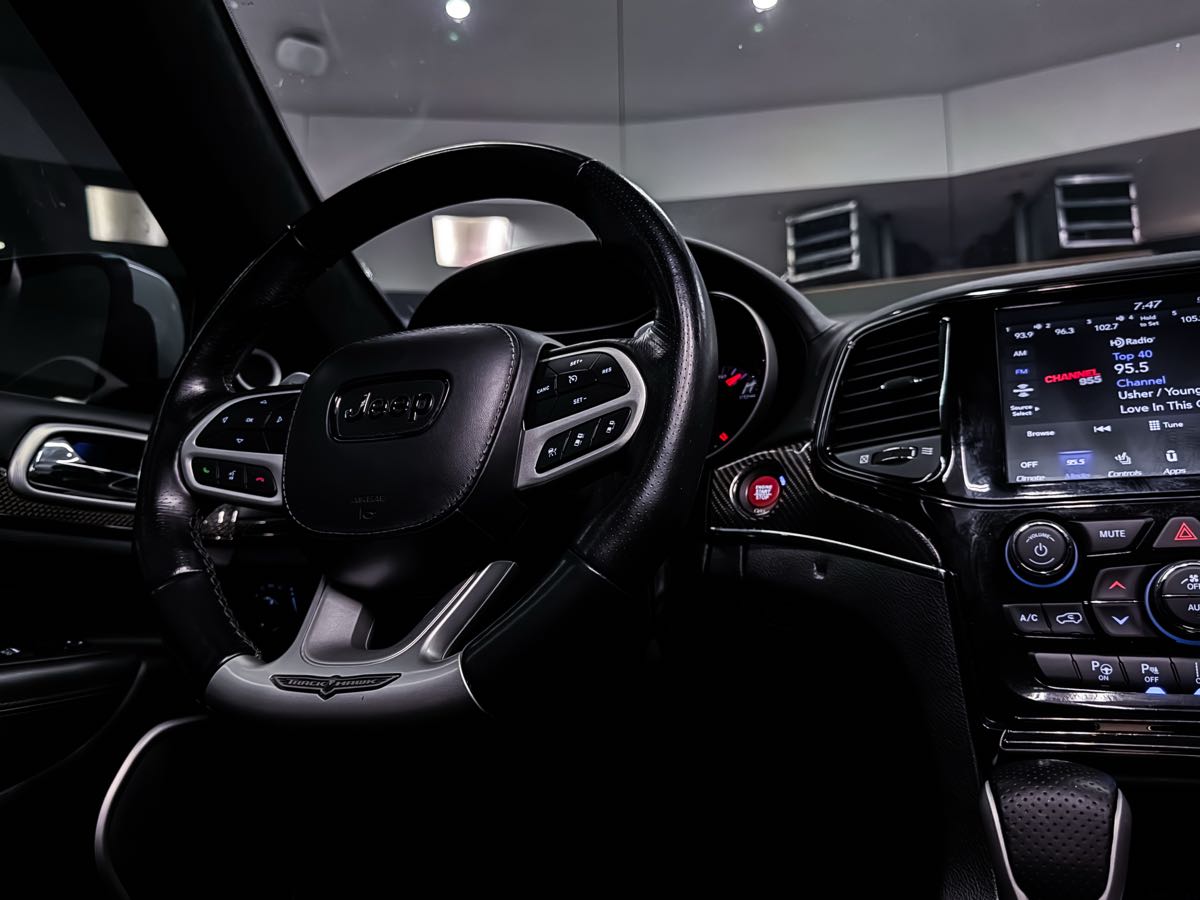 2021 Jeep Grand Cherokee Trackhawk photo 31