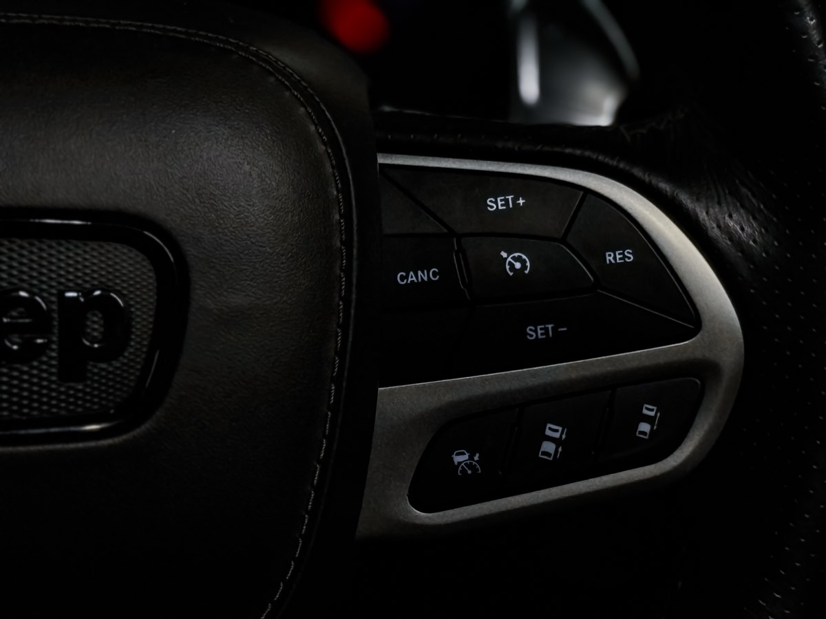 2021 Jeep Grand Cherokee Trackhawk photo 34