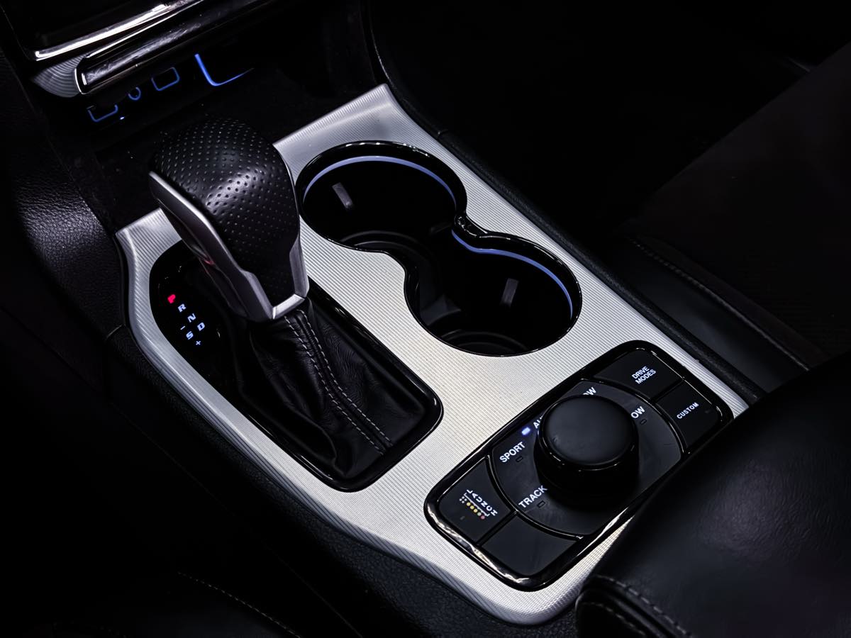 2021 Jeep Grand Cherokee Trackhawk photo 38