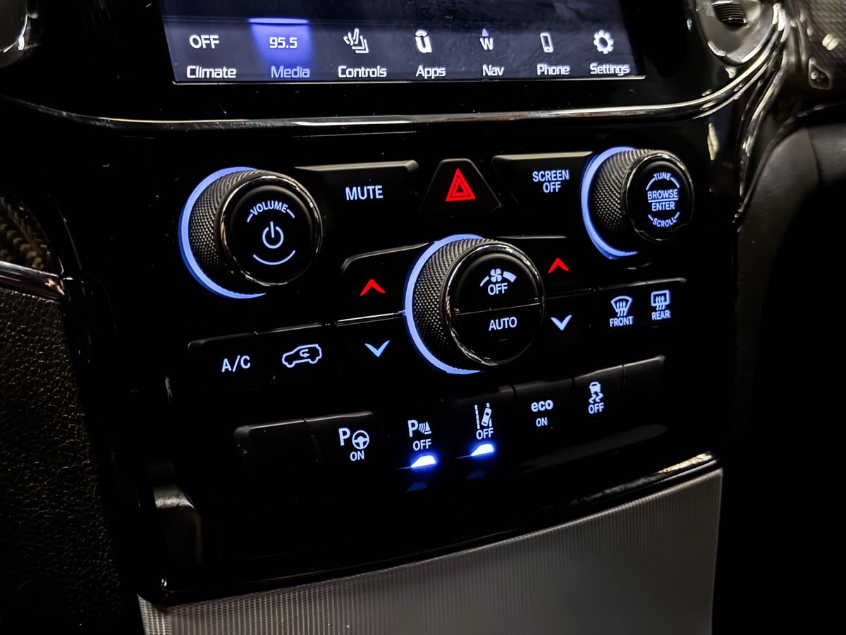 2021 Jeep Grand Cherokee Trackhawk photo 39
