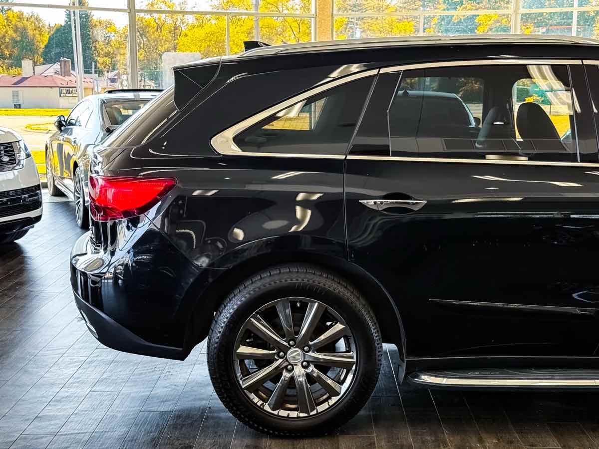 2016 Acura MDX Advance photo 8