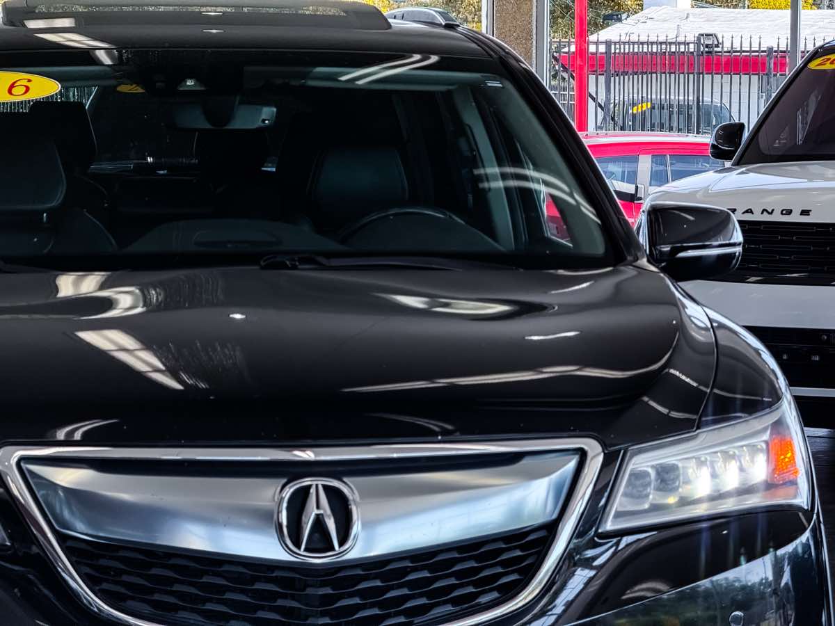 2016 Acura MDX Advance photo 11
