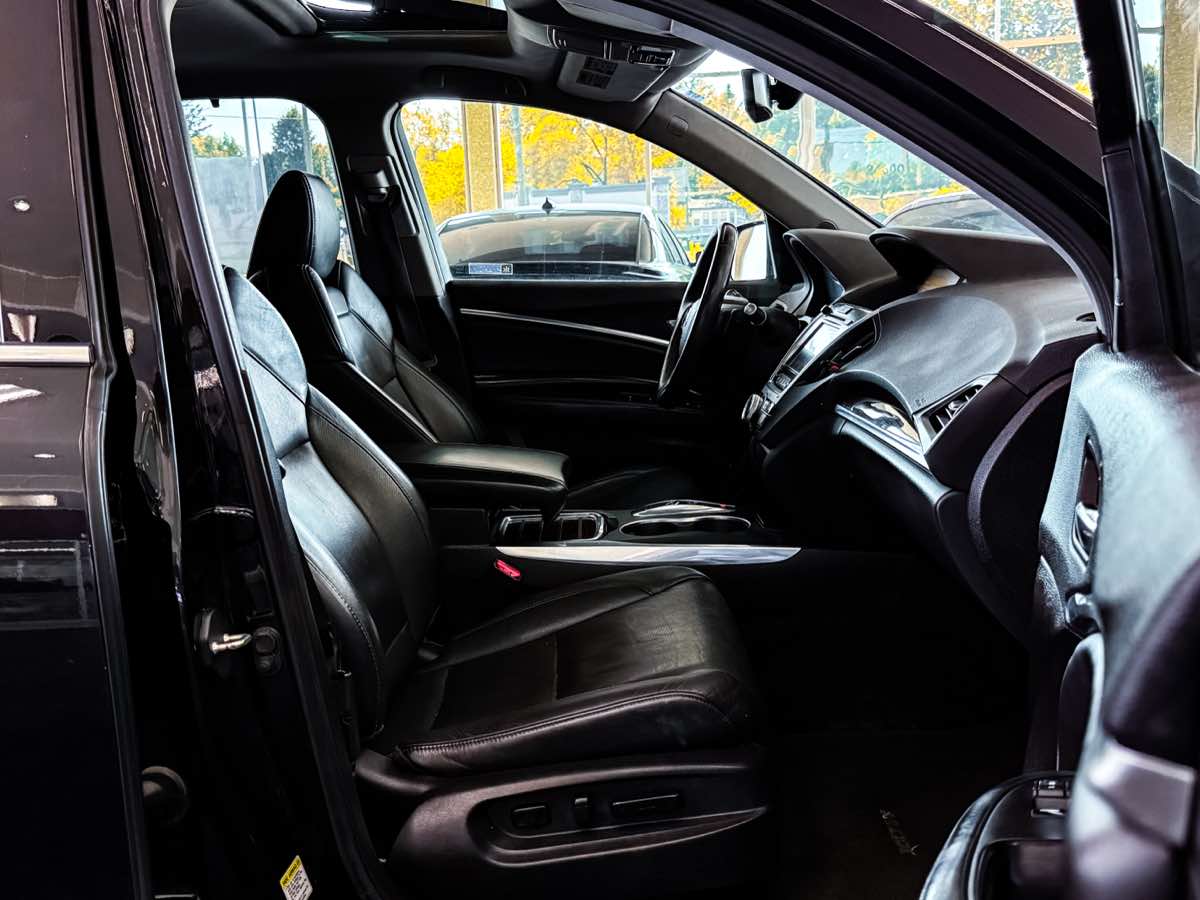 2016 Acura MDX Advance photo 21