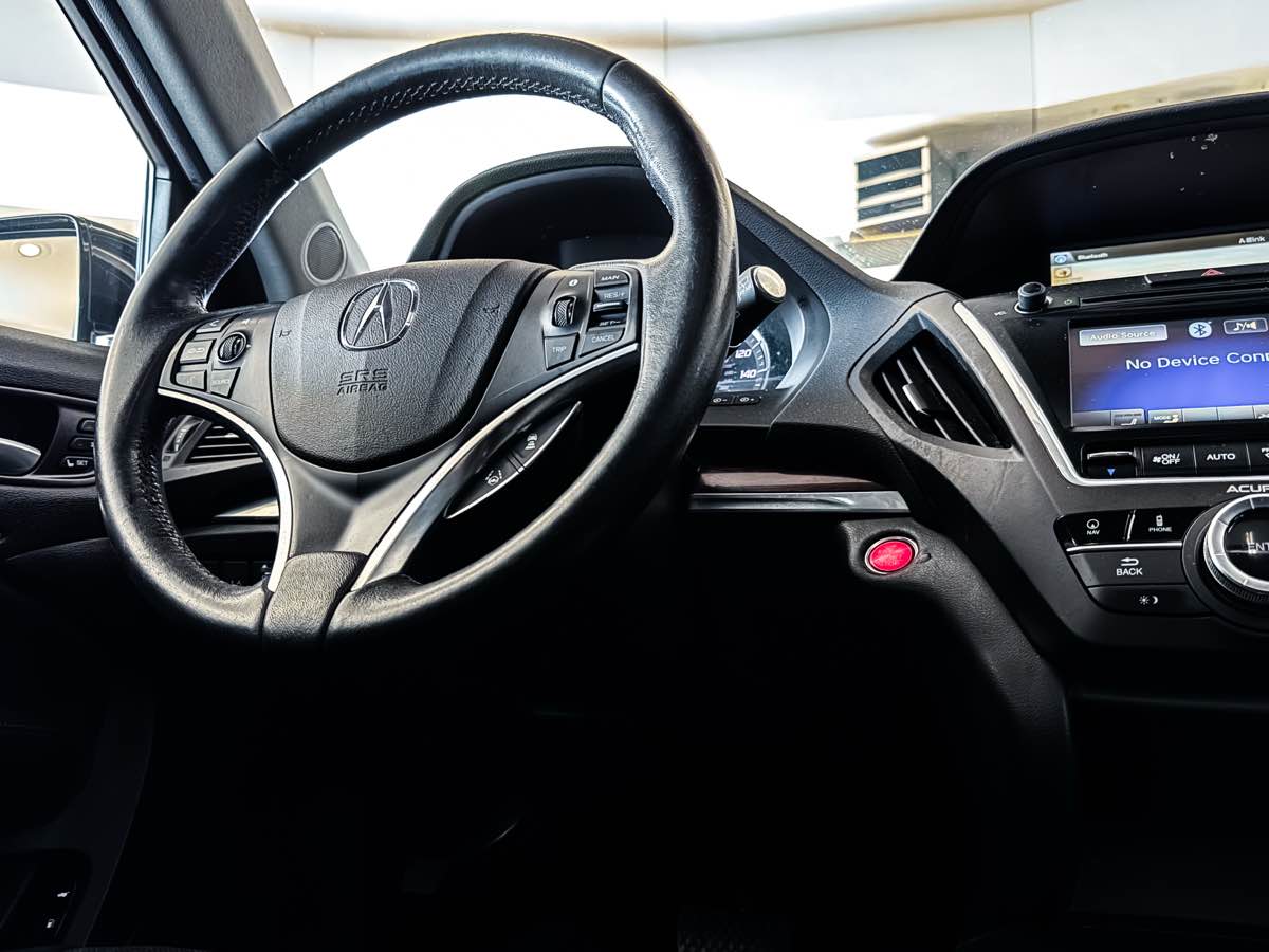 2016 Acura MDX Advance photo 25