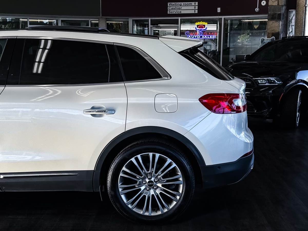 2017 Lincoln MKX Reserve photo 6