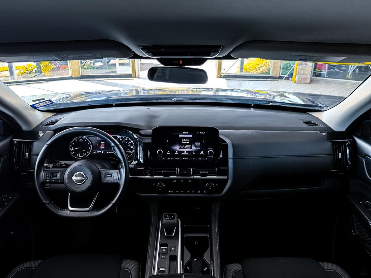 2025 Nissan Pathfinder SV photo 27