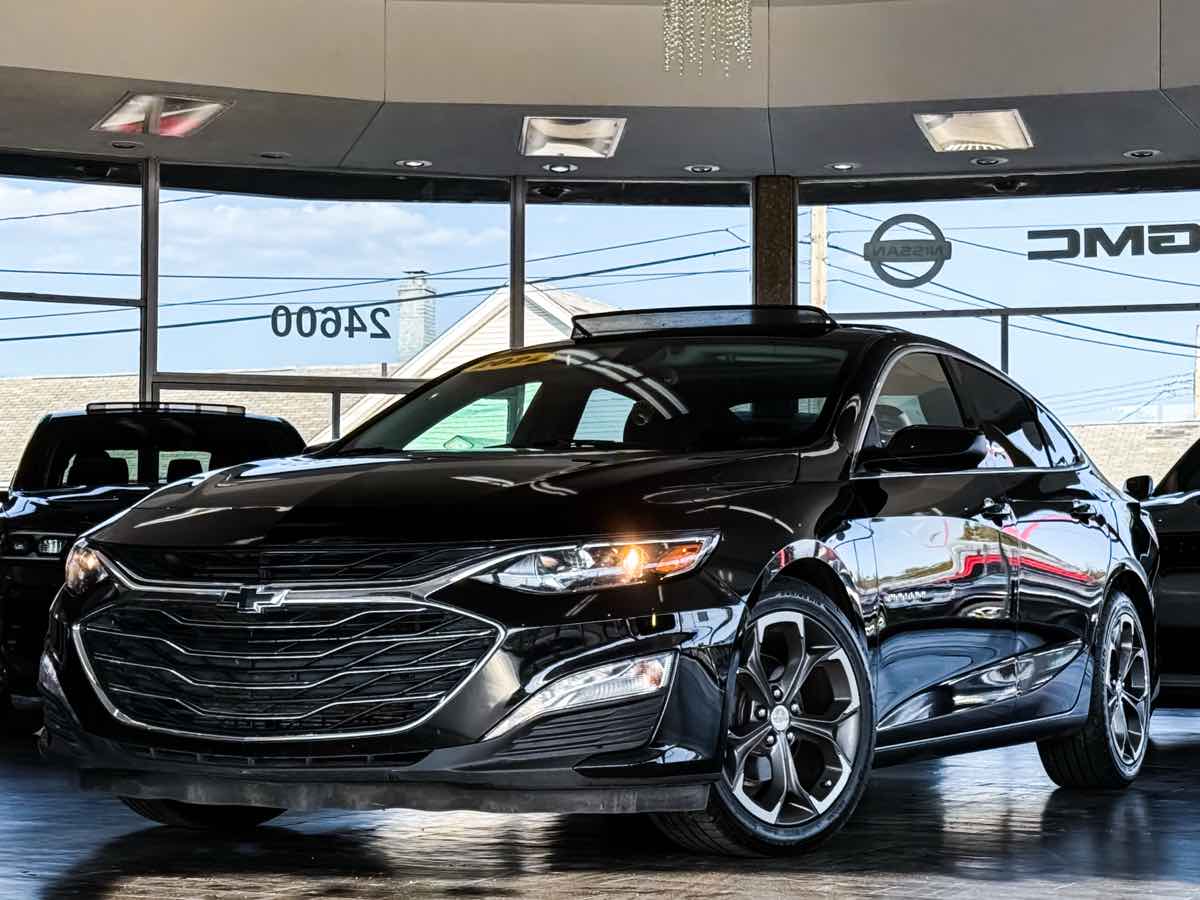 2022 Chevrolet Malibu 1LT photo 3