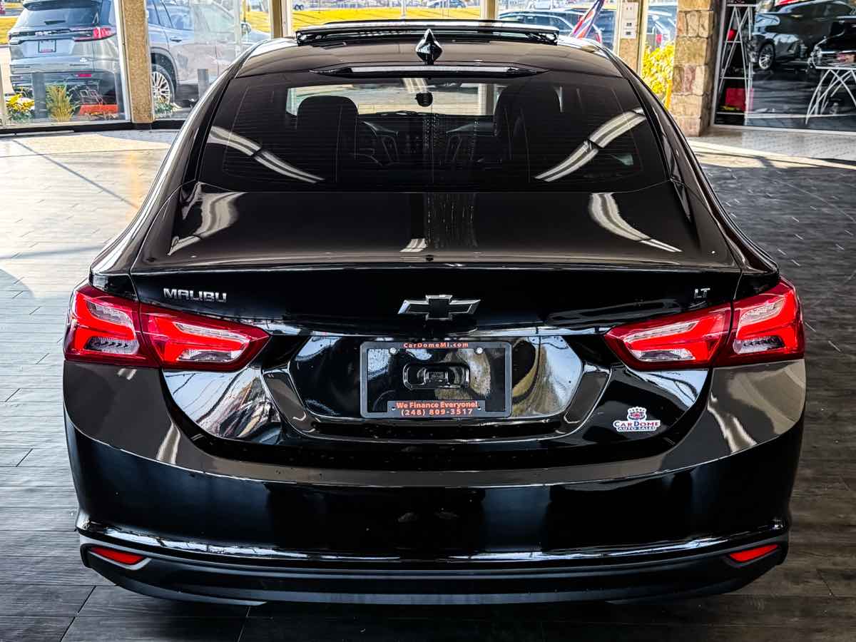 2022 Chevrolet Malibu 1LT photo 8