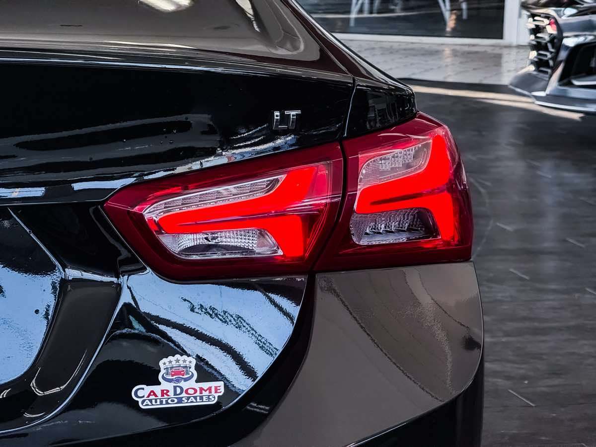 2022 Chevrolet Malibu 1LT photo 12