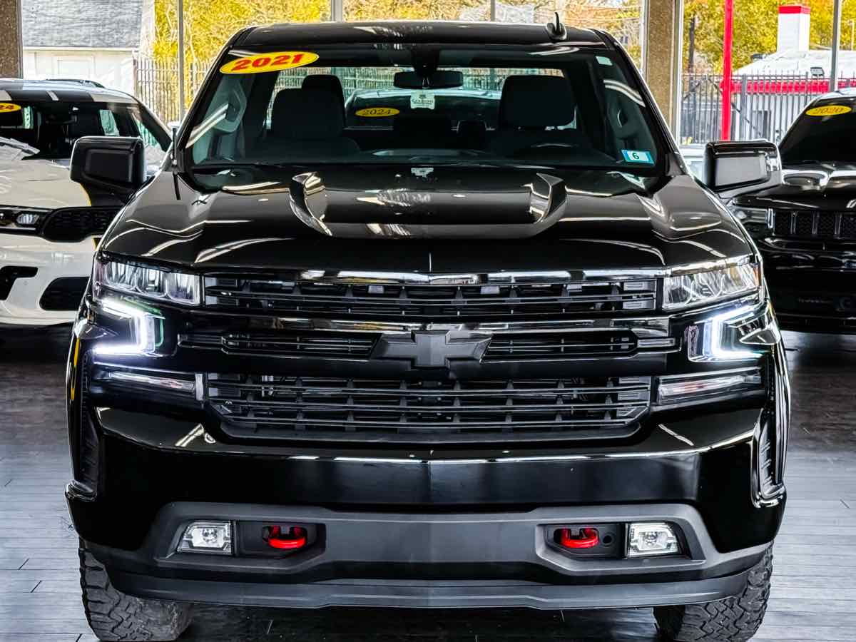 2021 Chevrolet Silverado 1500 LT Trail Boss photo 3