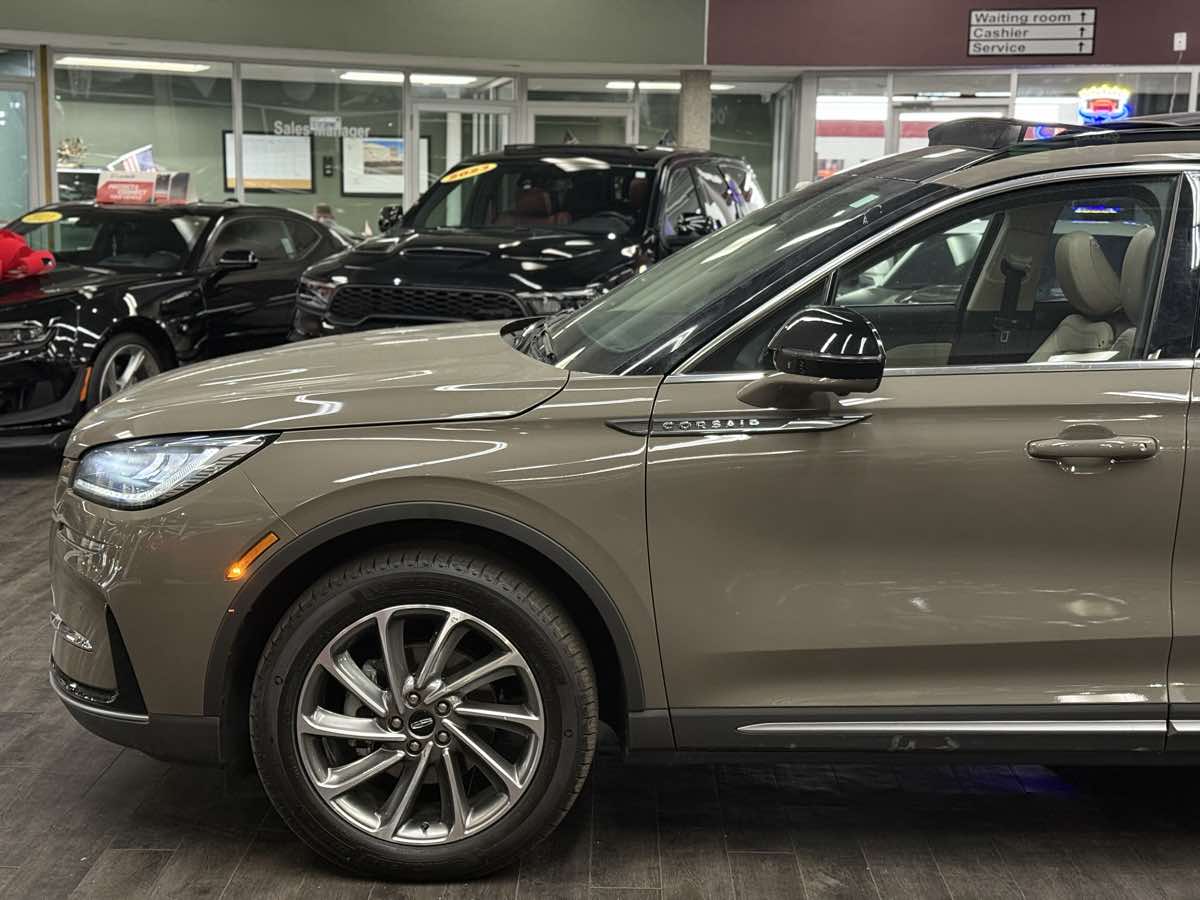 2025 Lincoln Corsair Premiere - Photo 15