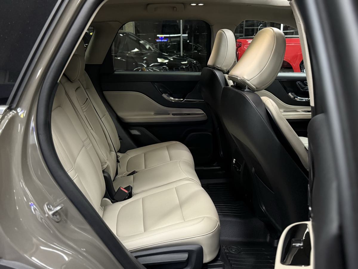 2025 Lincoln Corsair Premiere - Photo 26