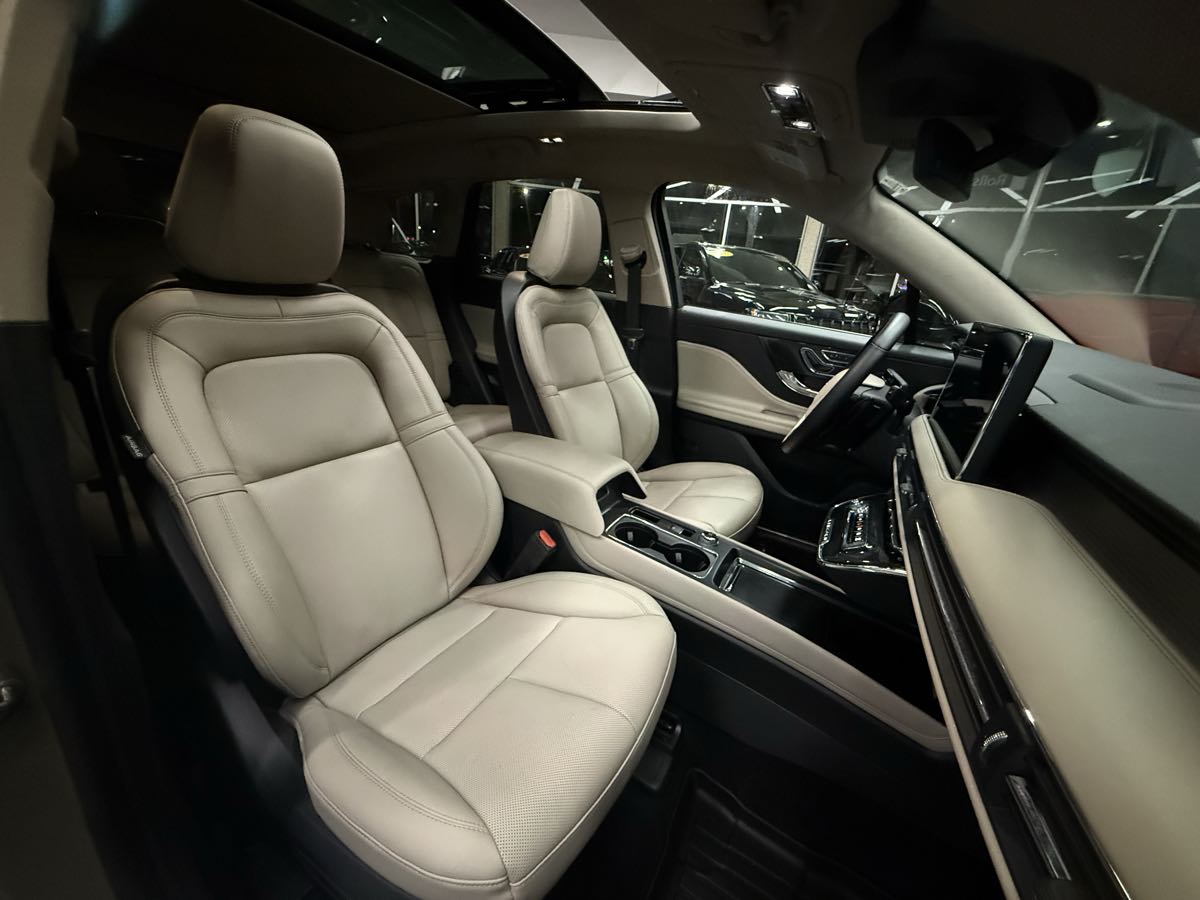 2025 Lincoln Corsair Premiere - Photo 28