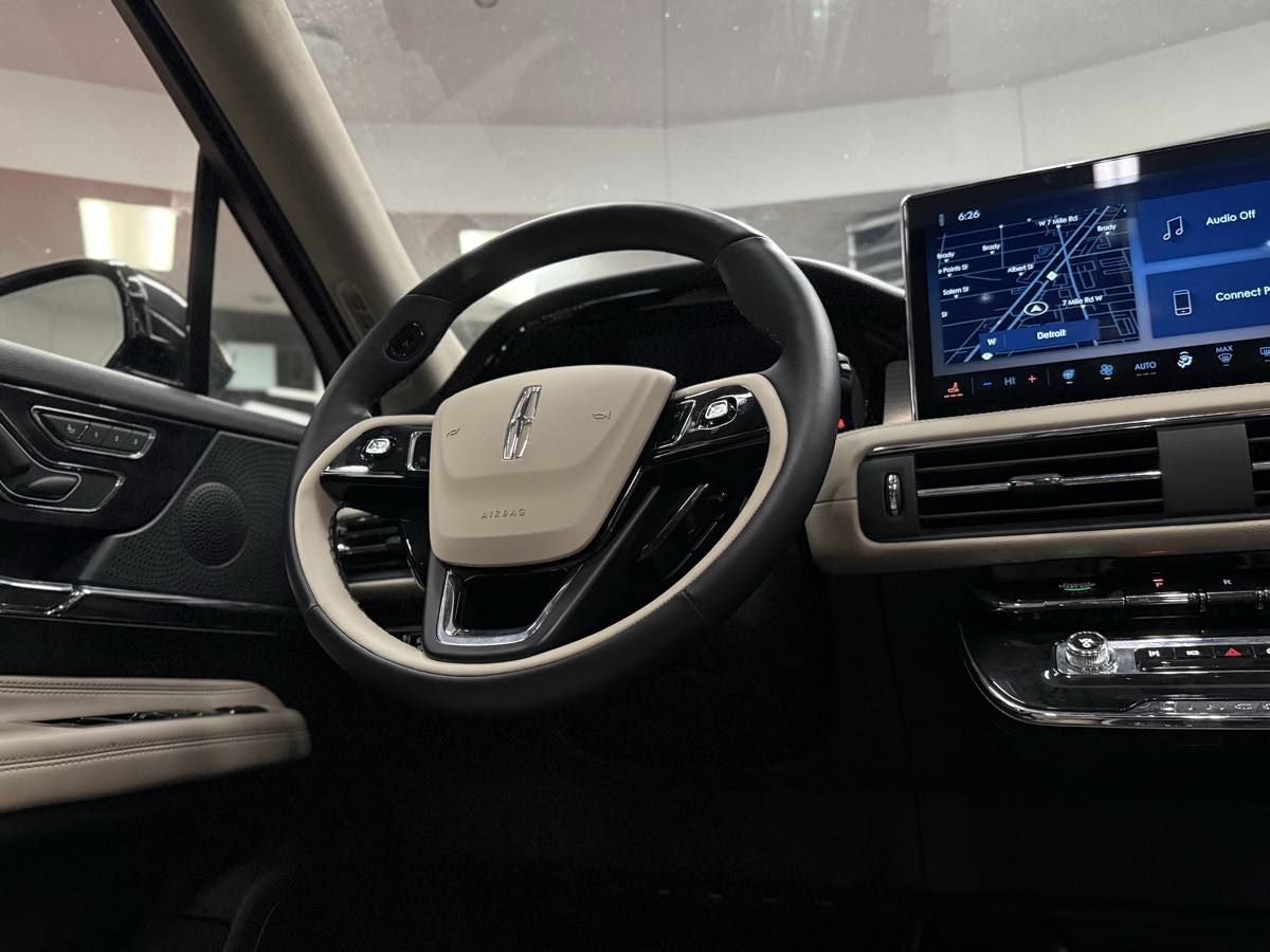 2025 Lincoln Corsair Premiere - Photo 31