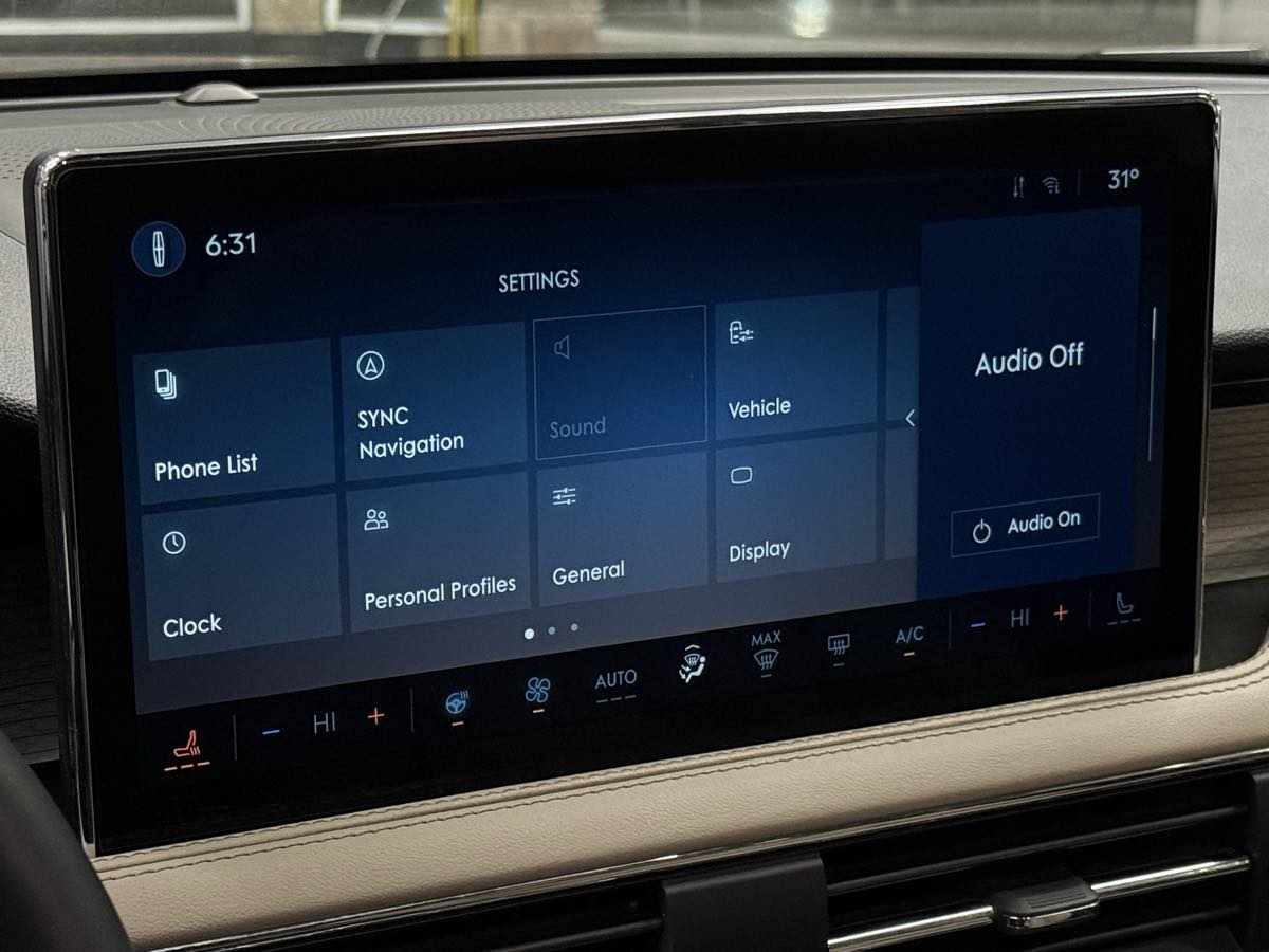 2025 Lincoln Corsair Premiere - Photo 42