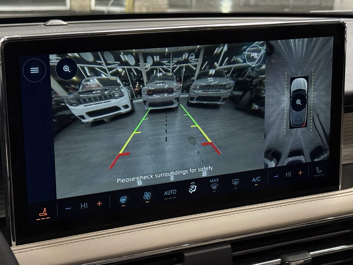 2025 Lincoln Corsair Premiere - Photo 43