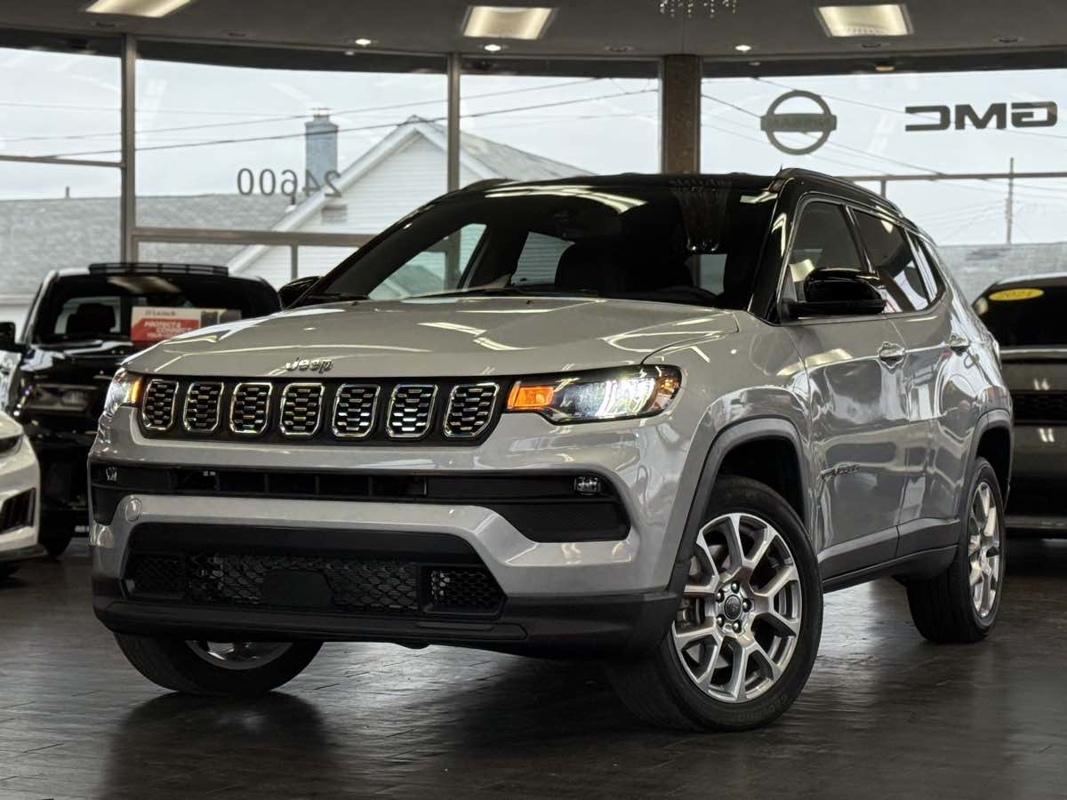 2025 Jeep Compass Limited photo 4