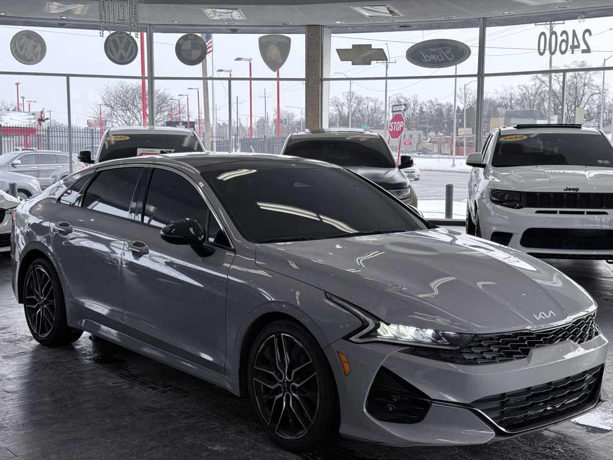 2024 Kia Optima GT FWD's photo