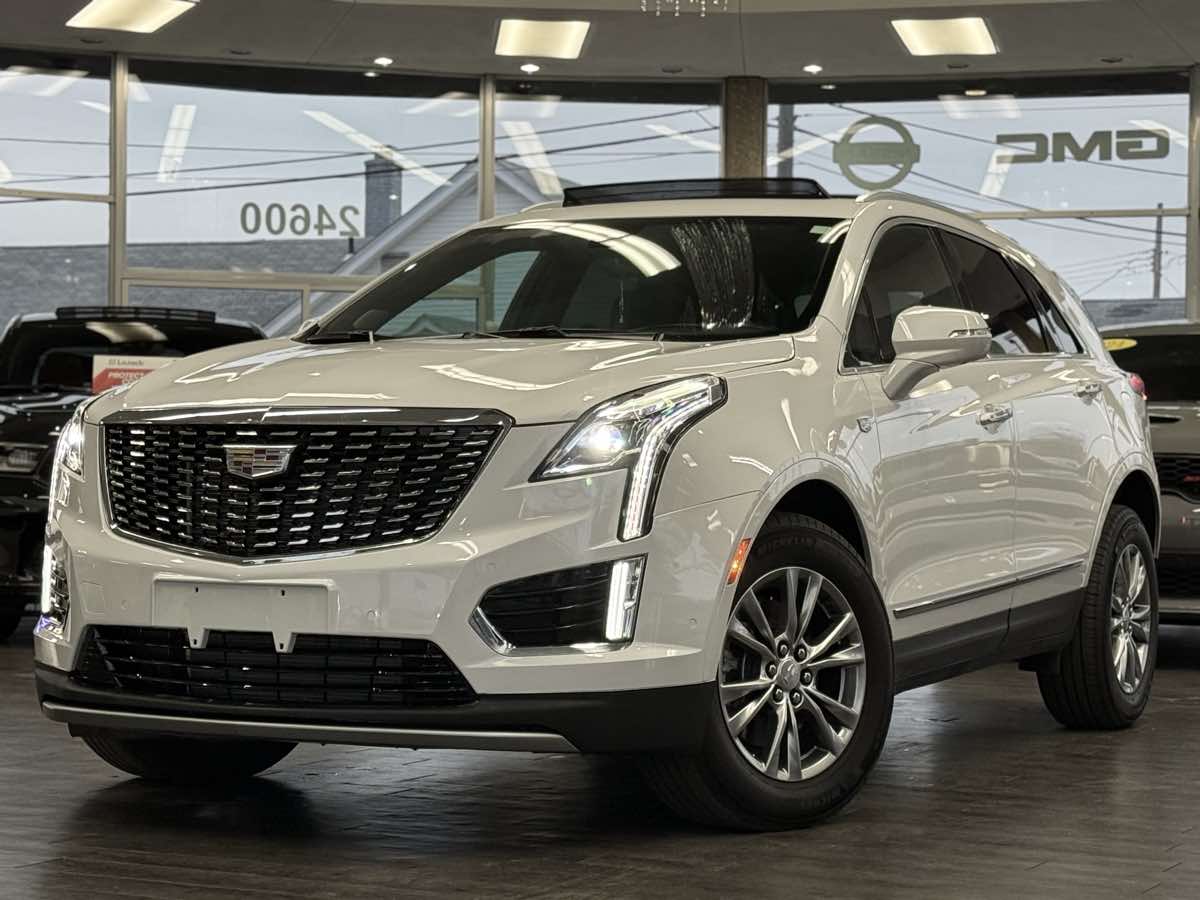 2023 Cadillac XT5 Premium Luxury photo 2