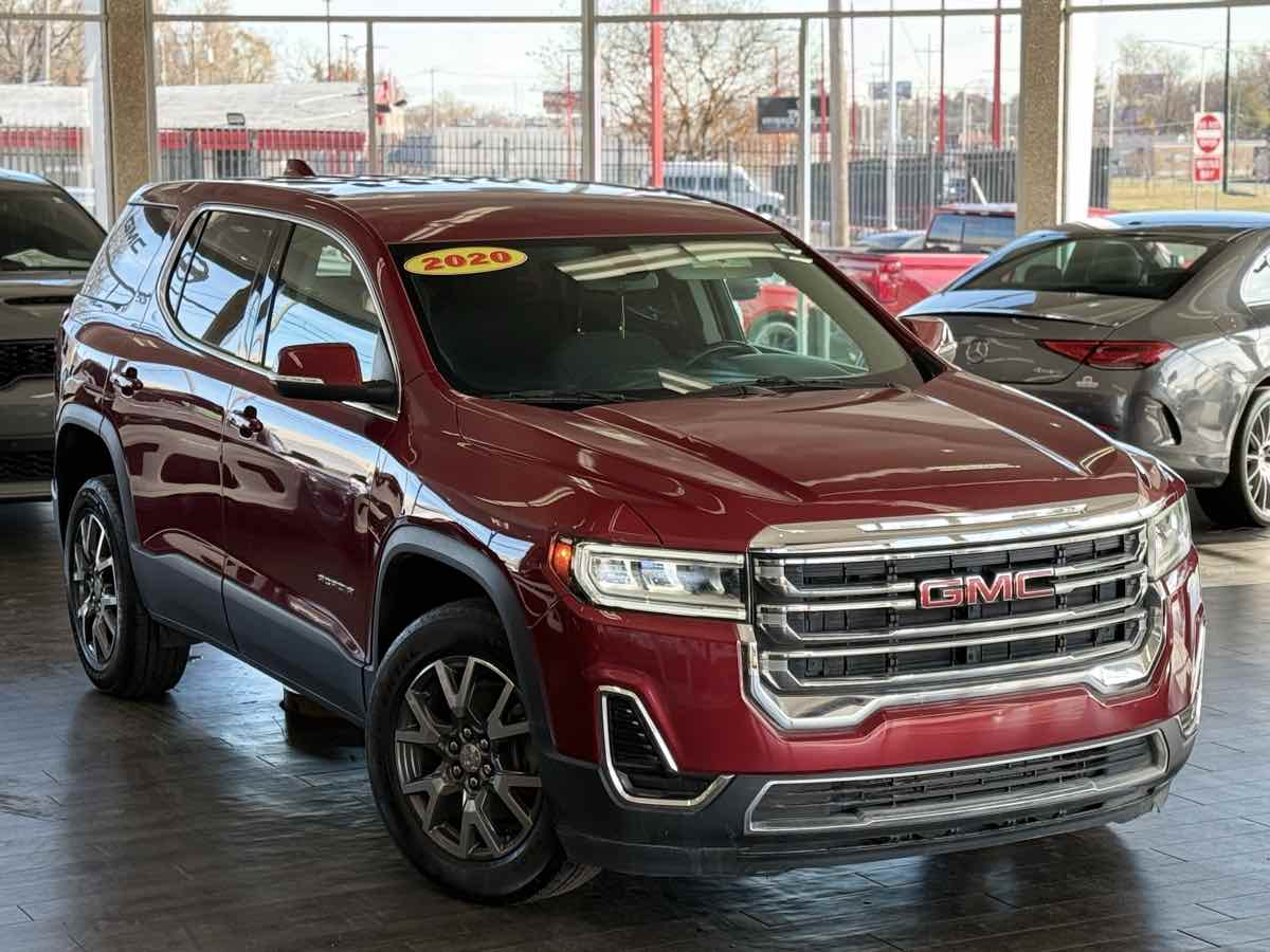 2020 GMC Acadia SLE - Photo 2
