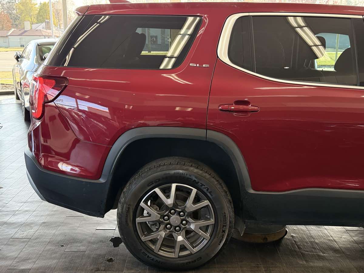 2020 GMC Acadia SLE - Photo 16