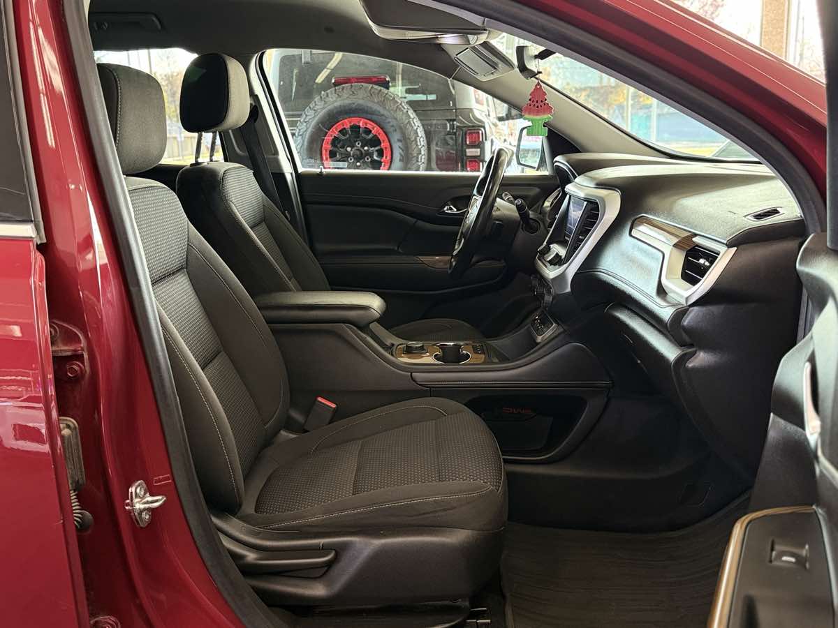 2020 GMC Acadia SLE - Photo 27