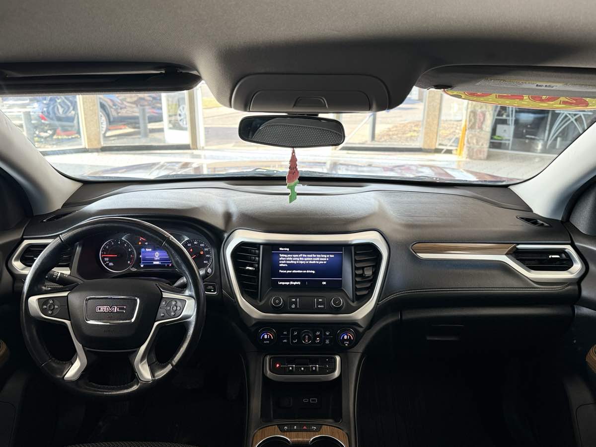 2020 GMC Acadia SLE - Photo 30