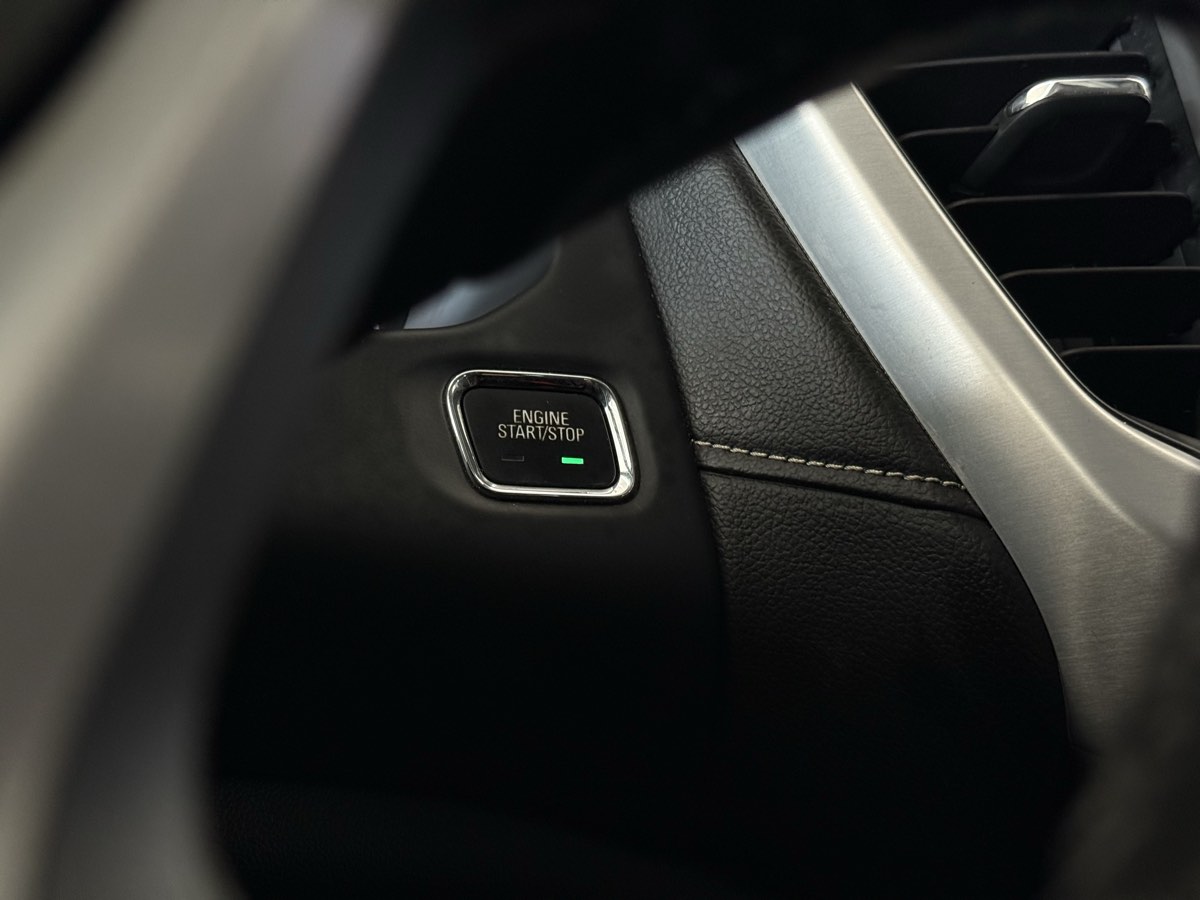 2020 GMC Acadia SLE - Photo 37