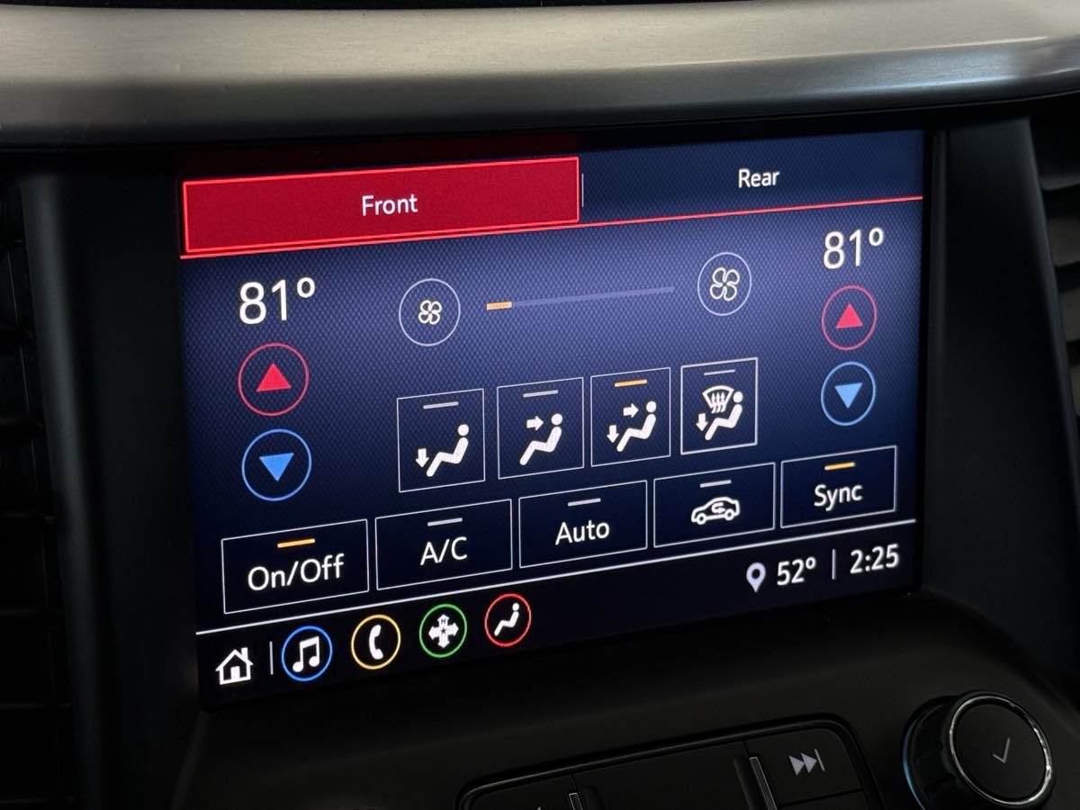 2020 GMC Acadia SLE - Photo 41
