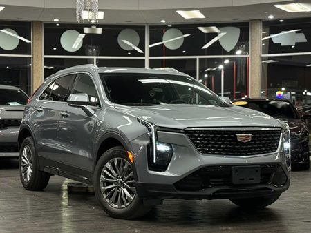 2024 Cadillac XT4 FWD Premium Luxury
