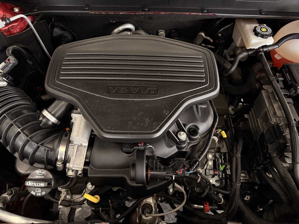 2023 GMC Acadia Denali - Photo 22