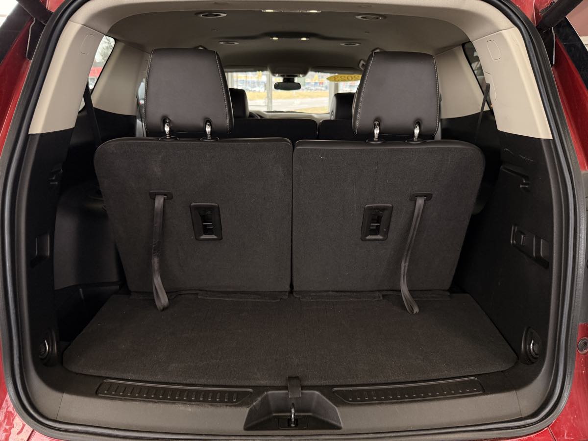 2023 GMC Acadia Denali - Photo 10