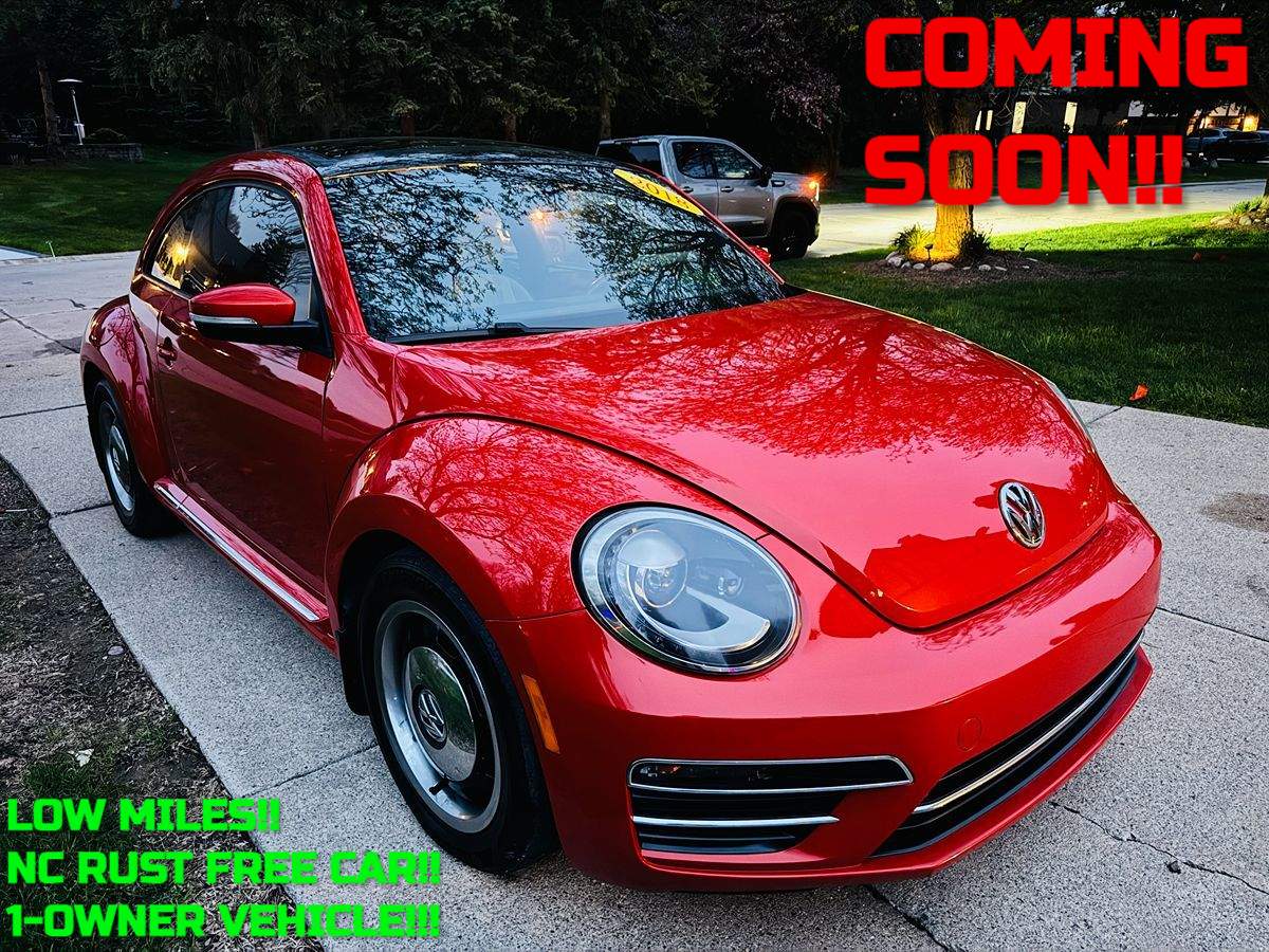 2018 Volkswagen Beetle 2.0T Coast Auto's photo