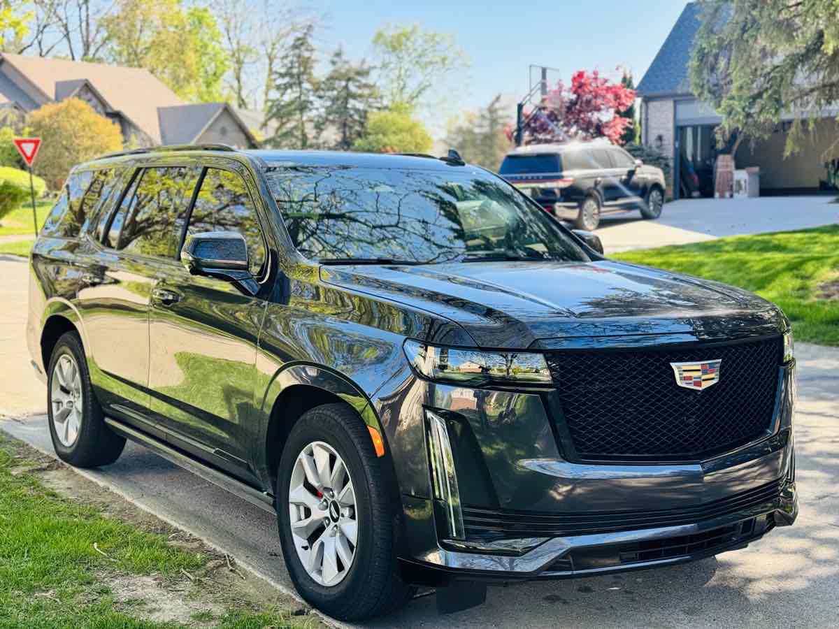 2023 Cadillac Escalade Sport AWD's photo